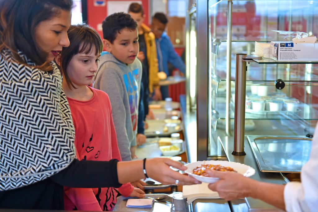 Chef restaurant scolaire