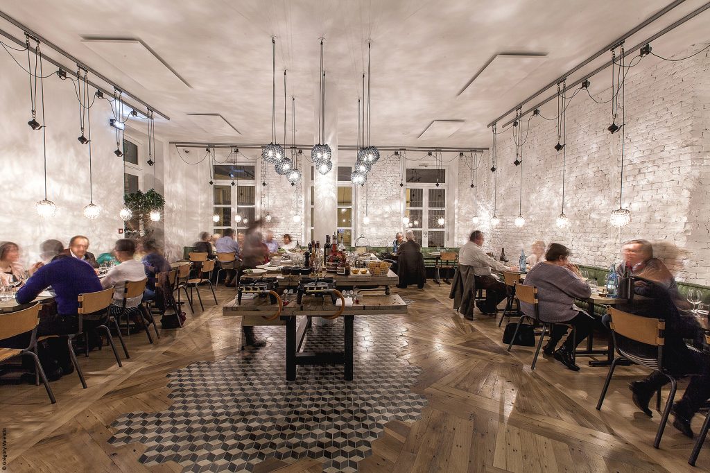 Restaurant Anecdote